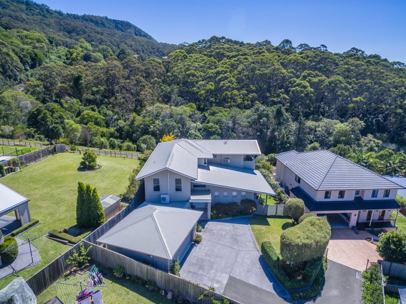 22 Hollymount View, Woonona NSW 2517