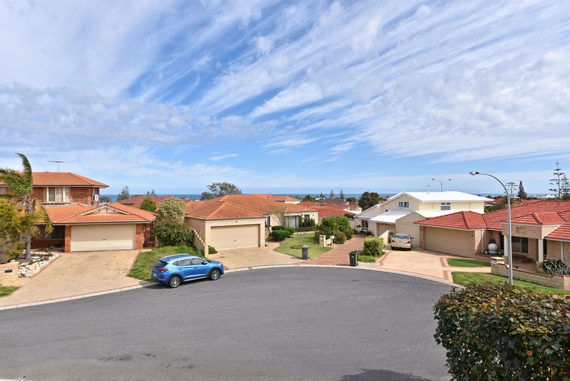 22 Holyhead Green, Mindarie WA 6030