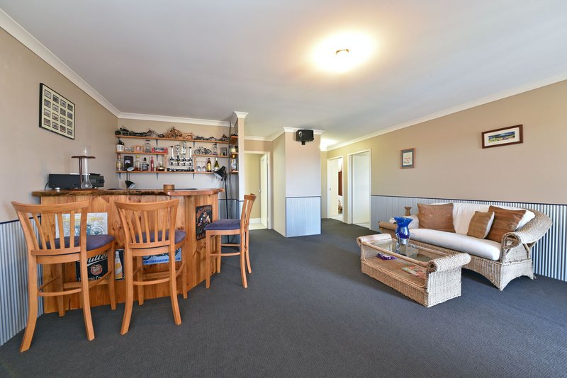 Photo - 22 Holyhead Green, Mindarie WA 6030 - Image 20