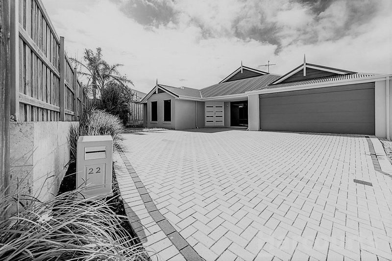 22 Honeymyrtle Grange, Halls Head WA 6210