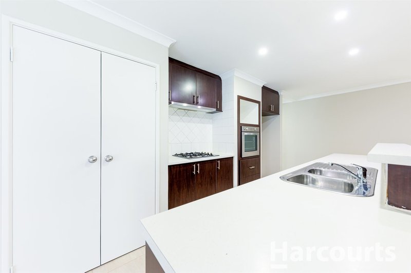 Photo - 22 Honeymyrtle Grange, Halls Head WA 6210 - Image 6