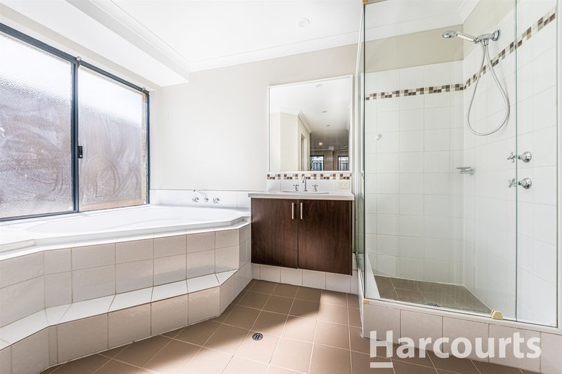 Photo - 22 Honeymyrtle Grange, Halls Head WA 6210 - Image 15