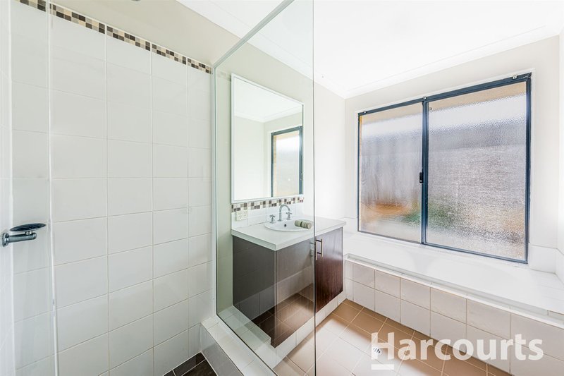 Photo - 22 Honeymyrtle Grange, Halls Head WA 6210 - Image 17