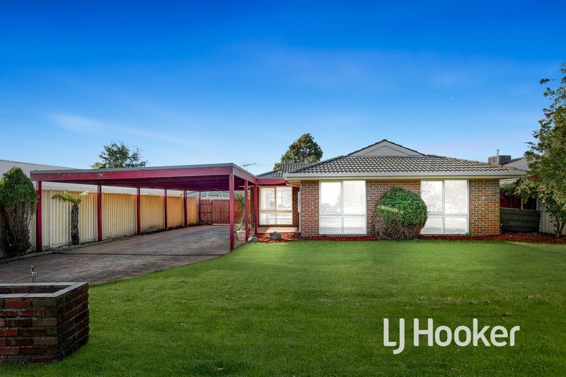 22 Horsfield Street, Cranbourne North VIC 3977