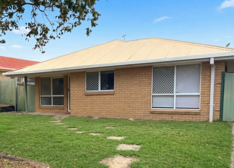 Photo - 22 Houston Drive, Crestmead QLD 4132 - Image 8