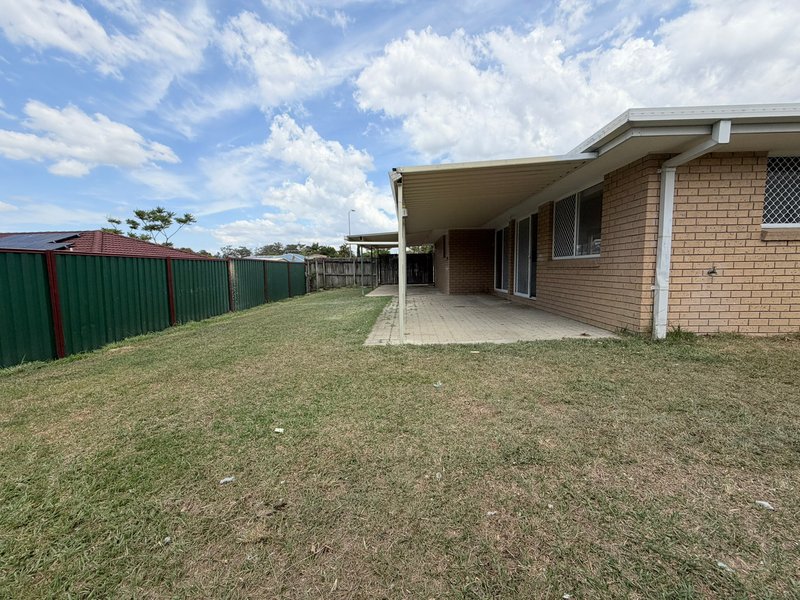 Photo - 22 Houston Drive, Crestmead QLD 4132 - Image 12