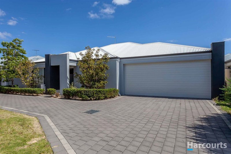 22 Hoypoy Gardens, Darch WA 6065