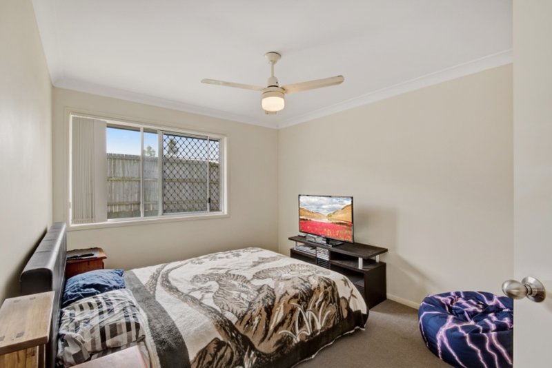 Photo - 22 Hubner Drive, Rothwell QLD 4022 - Image 10