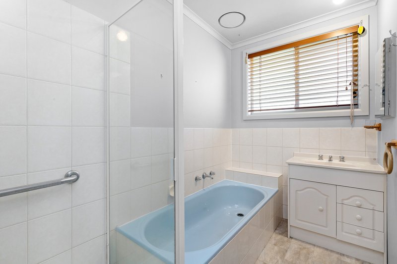 Photo - 22 Hudson Avenue, Frankston VIC 3199 - Image 5