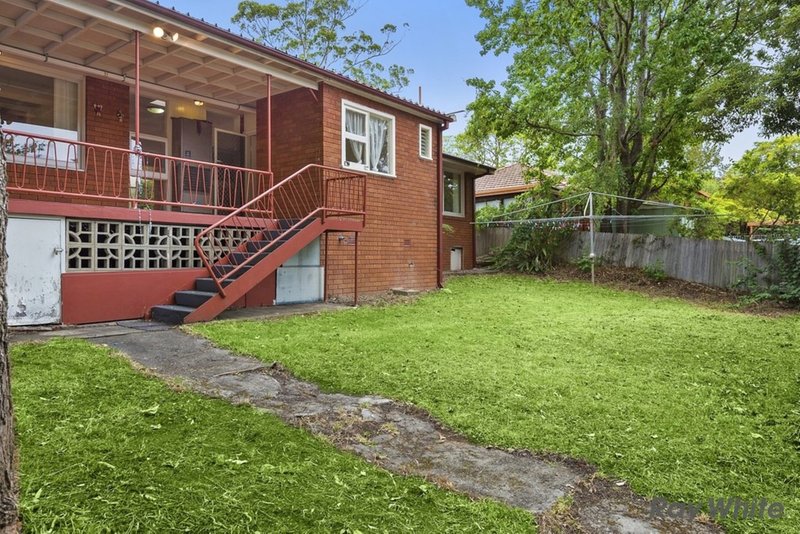 Photo - 22 Hume Ave , Castle Hill NSW 2154 - Image 4