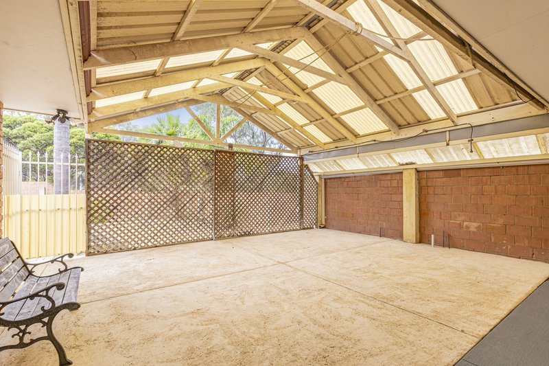 Photo - 22 Huntingdale Crescent, Connolly WA 6027 - Image 14