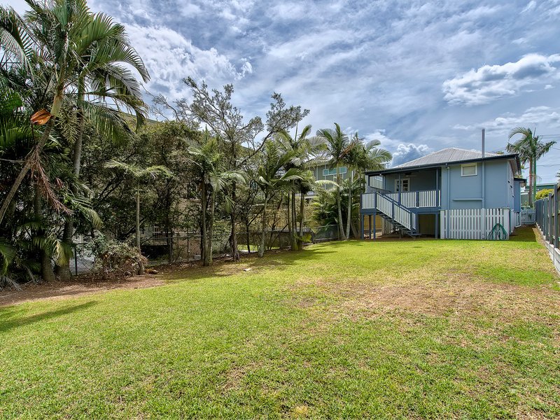 Photo - 22 Hutchins Street, Kedron QLD 4031 - Image 6