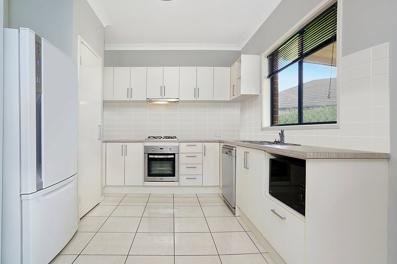 Photo - 22 Ironbark Drive, Fern Bay NSW 2295 - Image 6