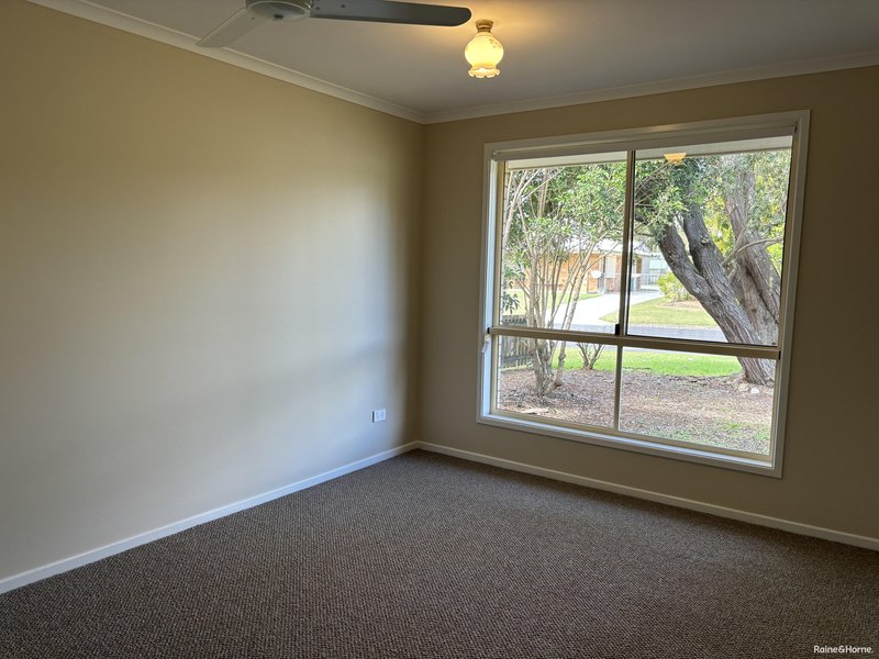 Photo - 22 Ironbark Street, Kawungan QLD 4655 - Image 5