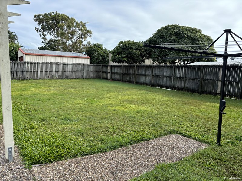 Photo - 22 Ironbark Street, Kawungan QLD 4655 - Image 8