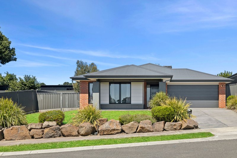 22 Jacobs Avenue, Kyneton VIC 3444