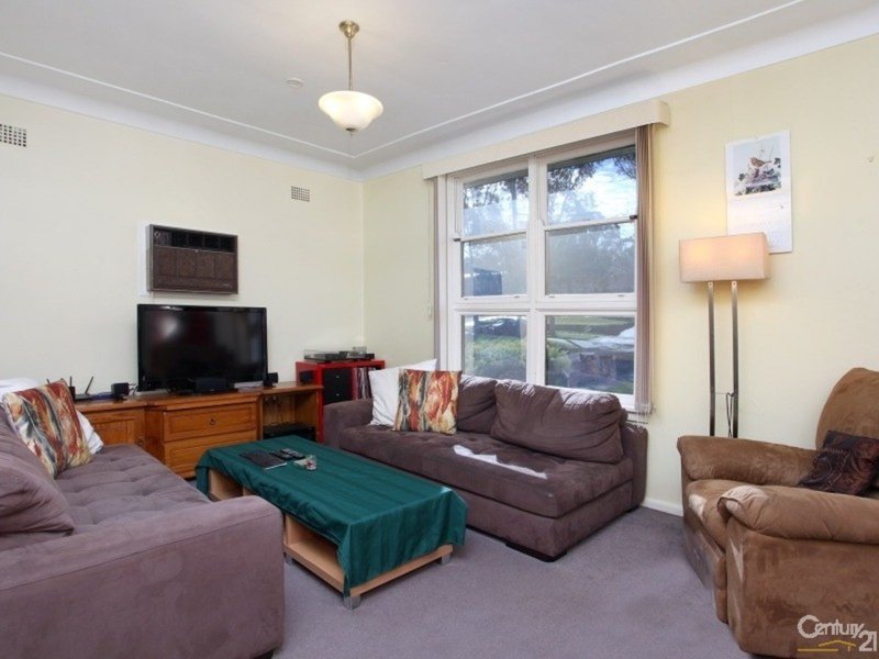 Photo - 22 Janice Street, Seven Hills NSW 2147 - Image 3