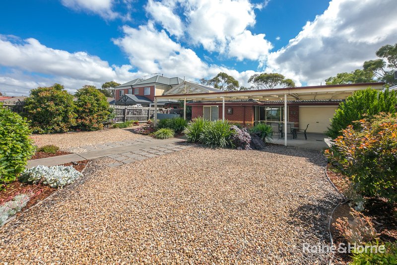 Photo - 22 Jardine Crescent, Sunbury VIC 3429 - Image 19