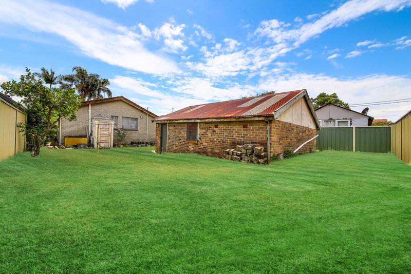 22 Jarrett Street, Clemton Park NSW 2206