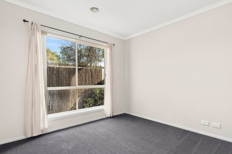 Photo - 2/2 Jedda Street, Bell Post Hill VIC 3215 - Image 7