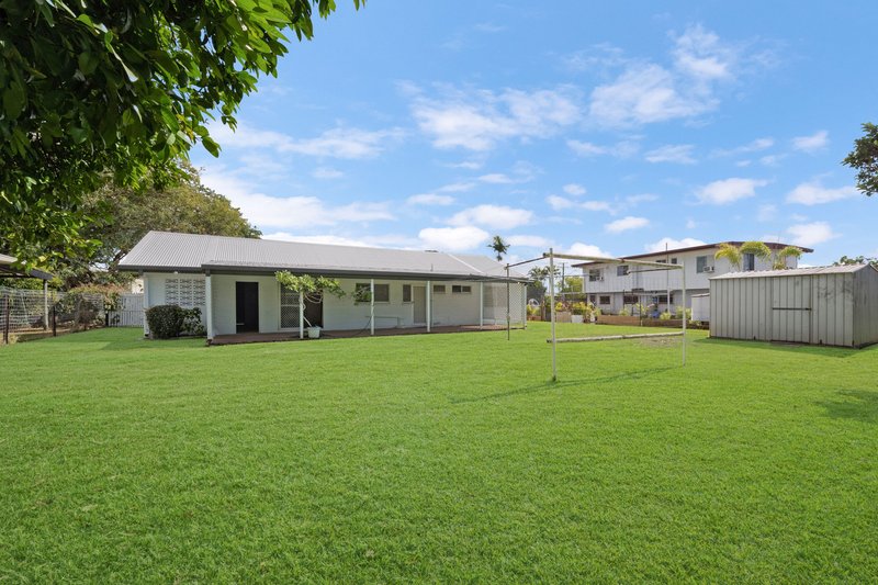 Photo - 22 Jenkins Street, Kirwan QLD 4817 - Image 2