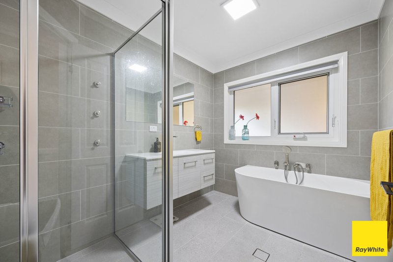 Photo - 22 John Dwyer Crescent, Bungendore NSW 2621 - Image 11