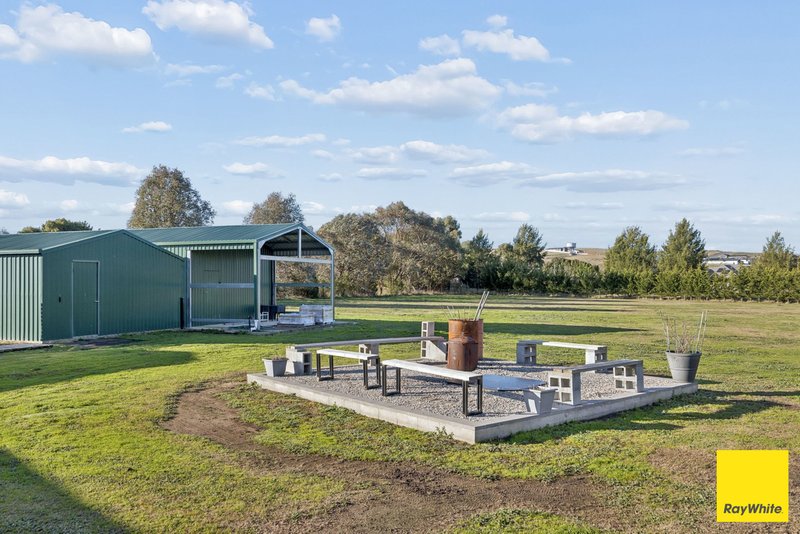Photo - 22 John Dwyer Crescent, Bungendore NSW 2621 - Image 14