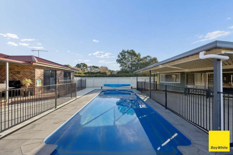 Photo - 22 John Dwyer Crescent, Bungendore NSW 2621 - Image 15