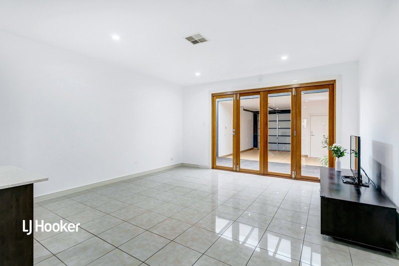 Photo - 22 Junction Street, Mawson Lakes SA 5095 - Image 8