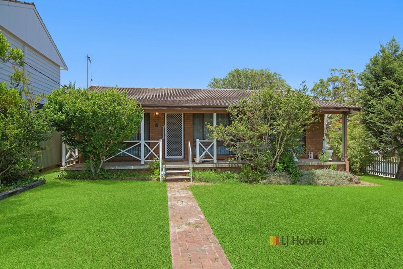 Photo - 22 Kala Avenue, Halekulani NSW 2262 - Image 2