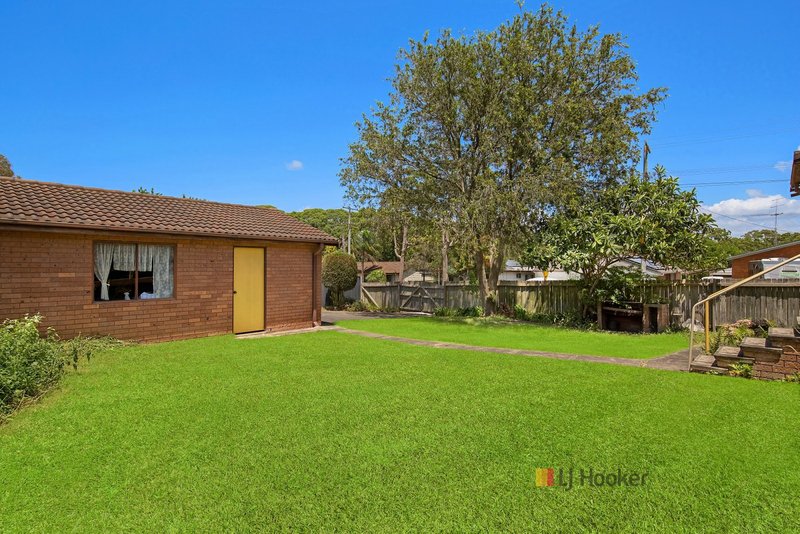 Photo - 22 Kala Avenue, Halekulani NSW 2262 - Image 4