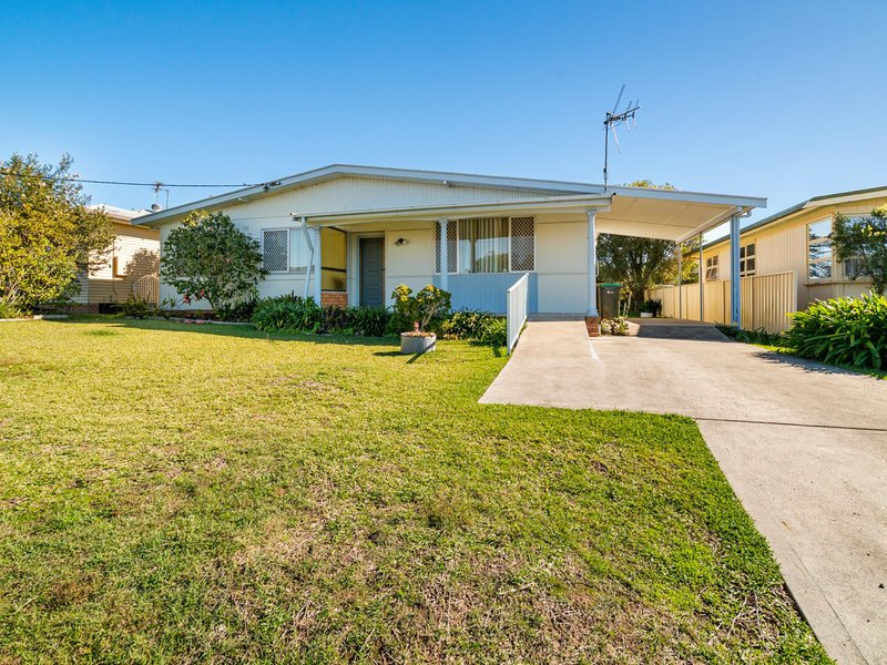 Photo - 22 Kanangra Drive, Taree NSW 2430 - Image 1