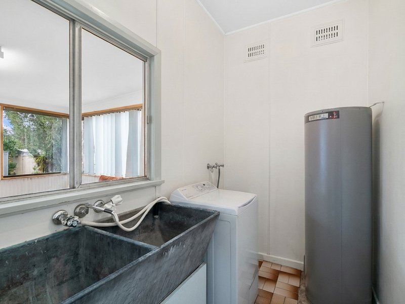 Photo - 22 Kanangra Drive, Taree NSW 2430 - Image 17