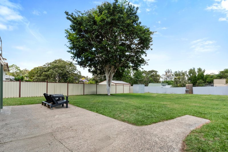 Photo - 22 Kanangra Street, Redbank Plains QLD 4301 - Image 12