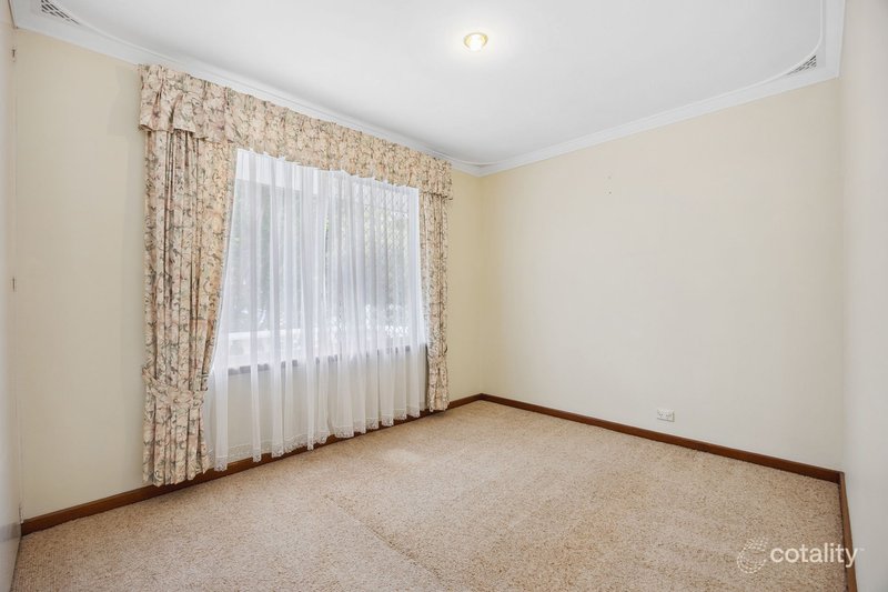 Photo - 22 Karoonda Road, Booragoon WA 6154 - Image 12