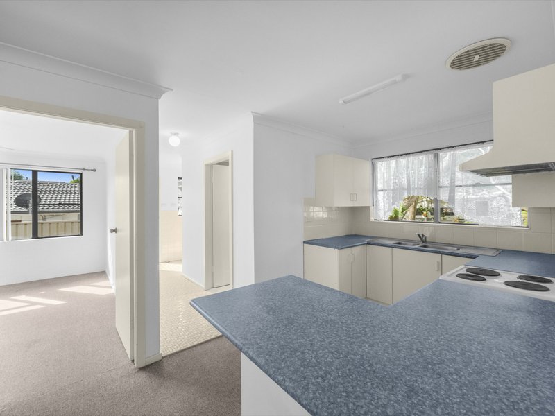 Photo - 2/2 Kemp Street, Salamander Bay NSW 2317 - Image 9