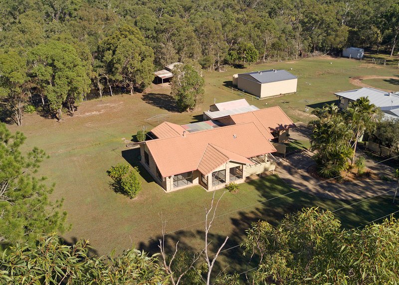 Photo - 22 Kent Street, Torbanlea QLD 4662 - Image 3