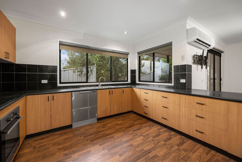Photo - 22 Kiewa East Road, Tangambalanga VIC 3691 - Image 5