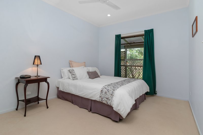 Photo - 22 Kinbrace Street, Ferny Grove QLD 4055 - Image 10