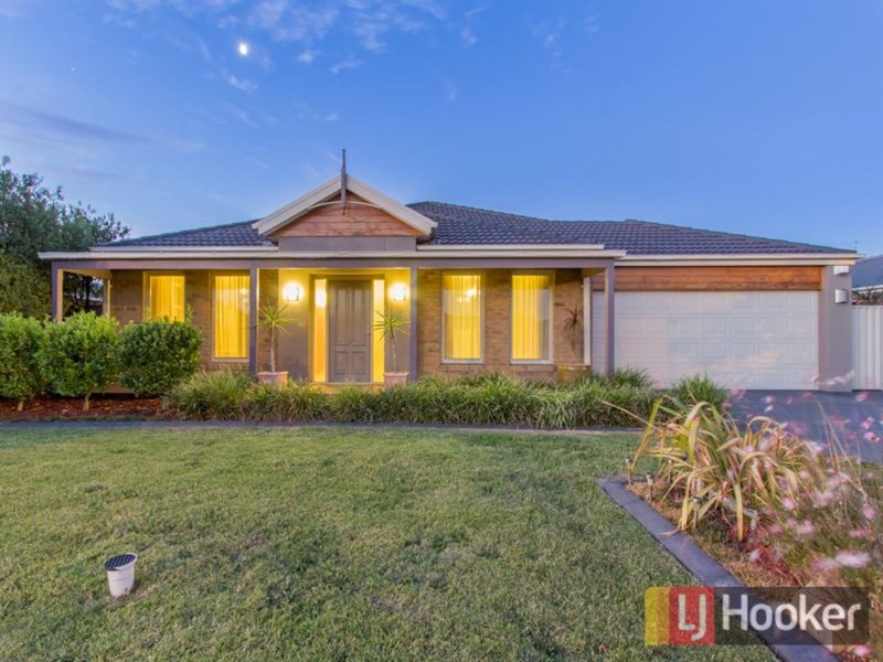 22 Kingdom Drive, Cranbourne VIC 3977