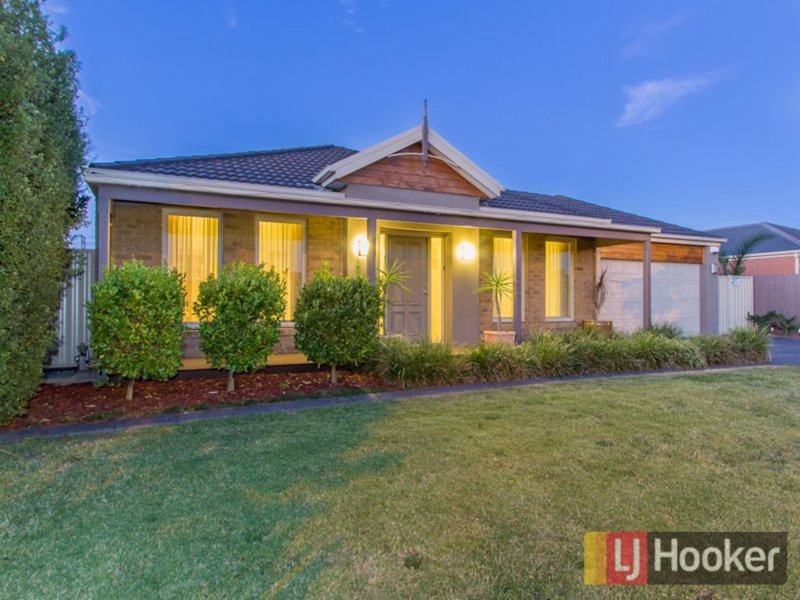 Photo - 22 Kingdom Drive, Cranbourne VIC 3977 - Image 18