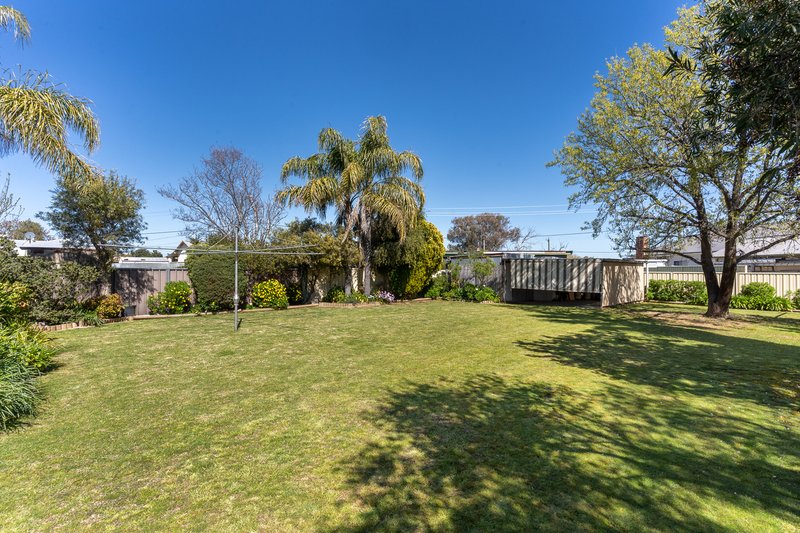 Photo - 22 Kite Street, Cowra NSW 2794 - Image 11