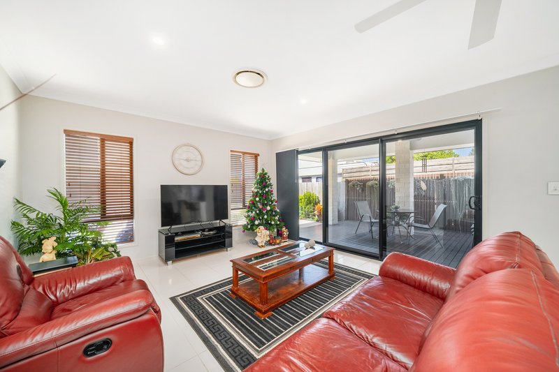 Photo - 22 Klingner Road, Redcliffe QLD 4020 - Image 5