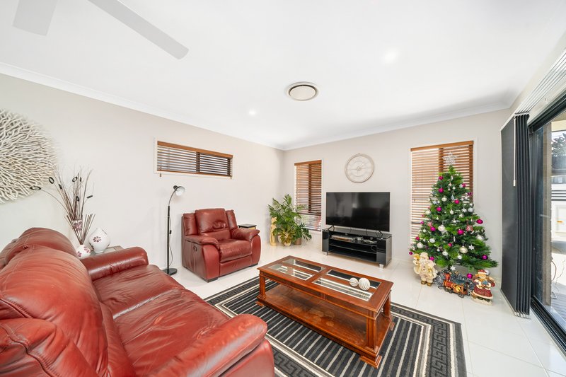 Photo - 22 Klingner Road, Redcliffe QLD 4020 - Image 19