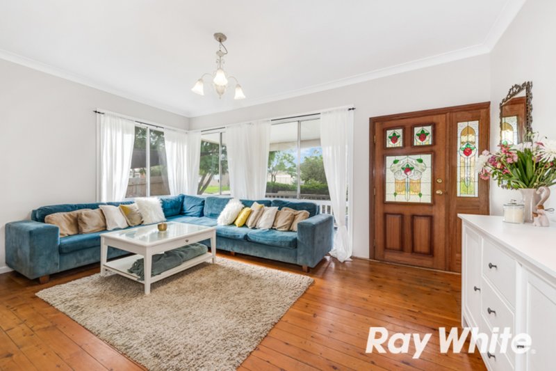 Photo - 22 Koorool Ave , Lalor Park NSW 2147 - Image 2