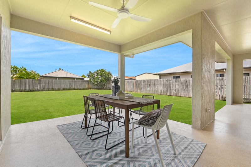 Photo - 22 Lady Musgrave Circuit, Burdell QLD 4818 - Image 10