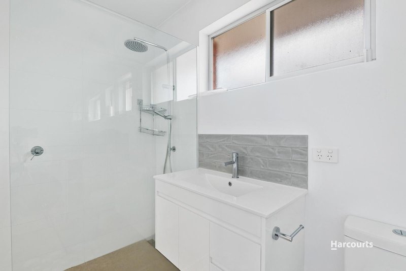 Photo - 2/2 Lalwinya Road, Mount Nelson TAS 7007 - Image 9