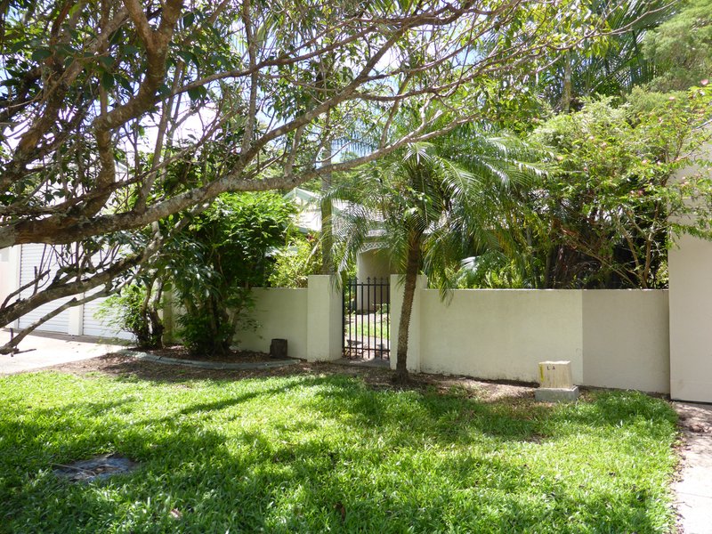 Photo - 22 Lamb Street, Smithfield QLD 4878 - Image 2