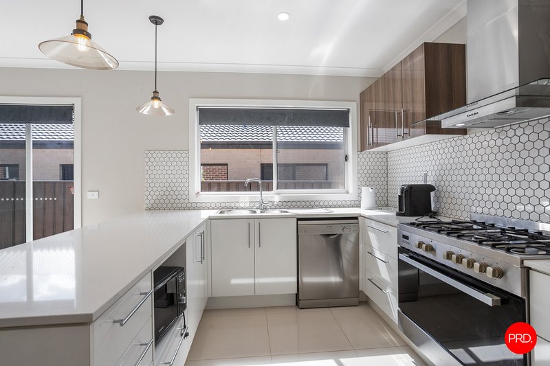 Photo - 22 Lancaster Drive, Jackass Flat VIC 3556 - Image 2