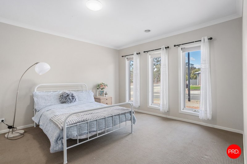 Photo - 22 Lancaster Drive, Jackass Flat VIC 3556 - Image 8